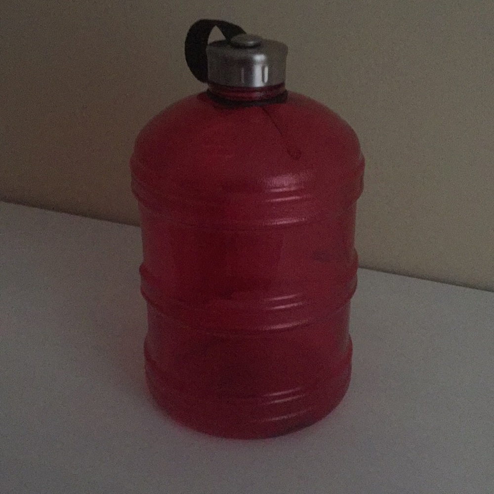 A pink jug waterbottle